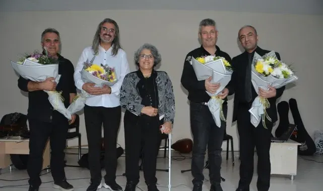 EÜ'de organ bağışına türkülerle dikkat çekildi