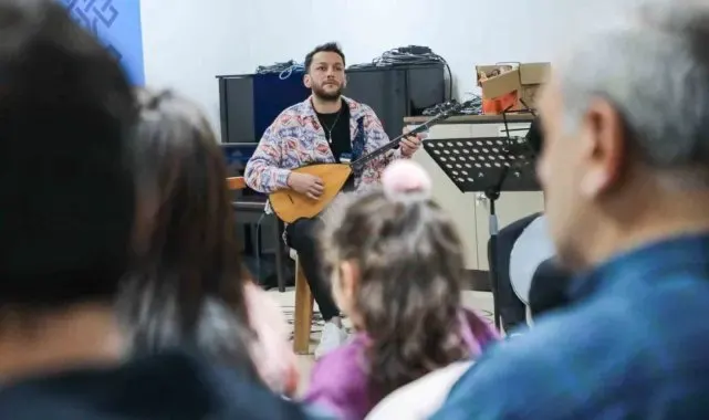 Kardeşlik Korosu çalışmalarını sürdürüyor