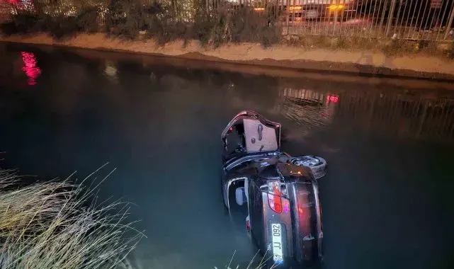 Kontrolden çıkan otomobil sulama kanalına düştü: 4 yaralı