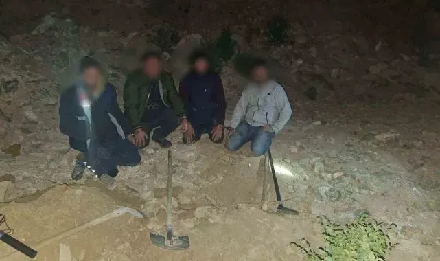 Kuyucak'taki kaçak kazıya jandarma baskını