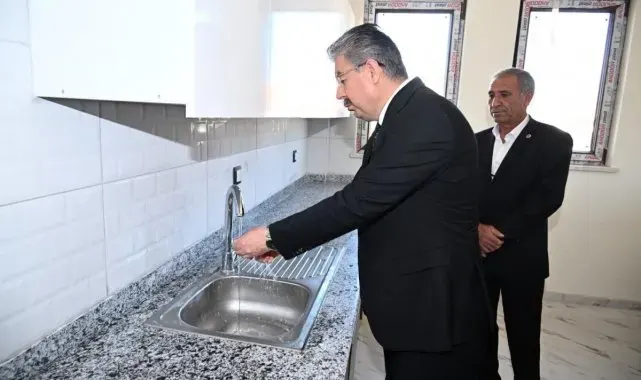 Osmaniye'de köy evleri hızla tamamlanıyor