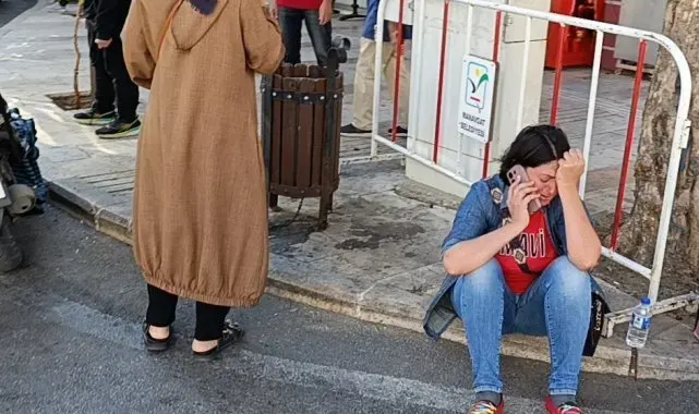 Motosiklete çarpan otomobil sürücüsü kaza sonrası gözyaşlarına hakim olamadı