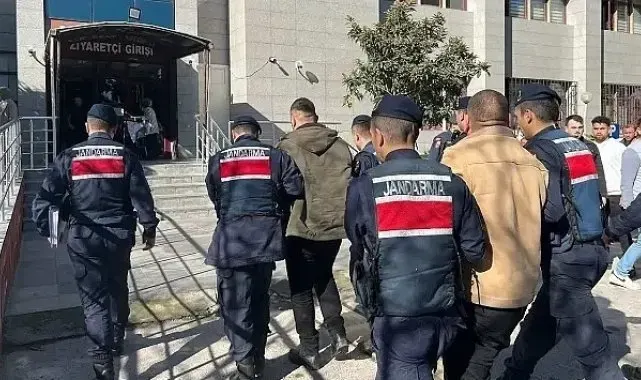 Balıkesir'de 260 aranan şahıs yakalandı