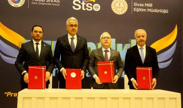 Sivas'ta gençler teknolojik fikirlerle yarışacak