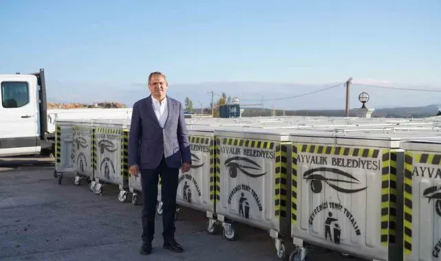 Ayvalık'ın cadde ve sokaklarına 500 yeni konteyner