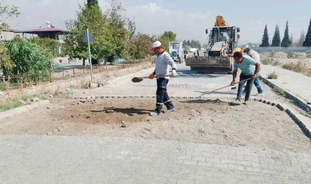 Kahramanmaraş'ta 11 ilçede yol bakım, onarım ve yenileme çalışmaları sürüyor