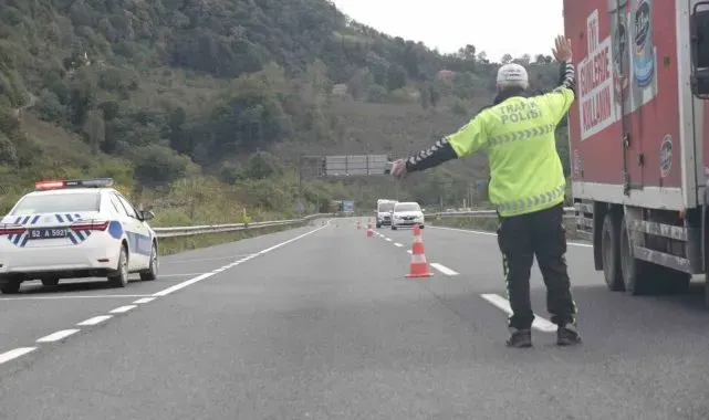 Ordu'da bir haftada yaklaşık 17 bin araç ve sürücüsü denetlendi