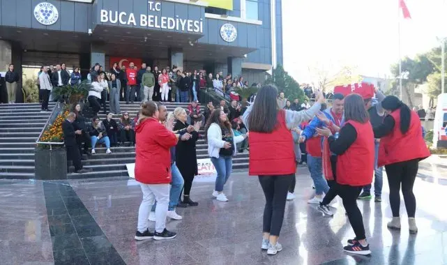 Buca Belediyesi işçileri adım adım greve gidiyor