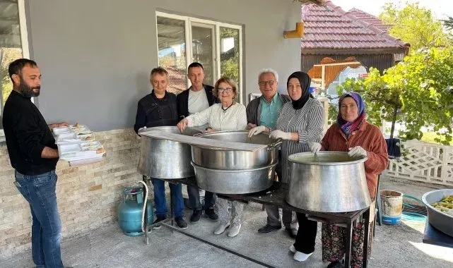 Başkan Çelik yağmur duasına çıkan üreticileri yalnız bırakmadı