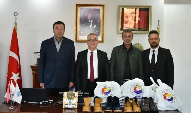 Bilecik'te 353 öğrenciye kışlık yardım gerçekleşti