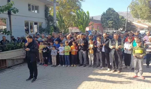 Başçayır mahalle sakinleri 'Yağmur Duası'nda buluştular