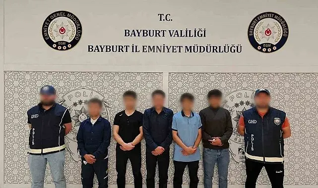 Bayburt'ta 5 düzensiz göçmen yakalandı