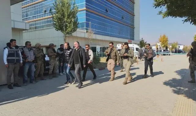 Erciş'te hastanedeki silahlı saldırıda ölü sayısı 2'ye yükseldi