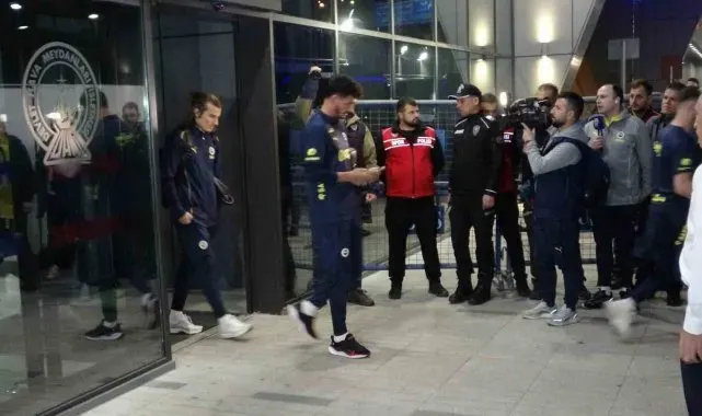 Fenerbahçe, Trabzon'da