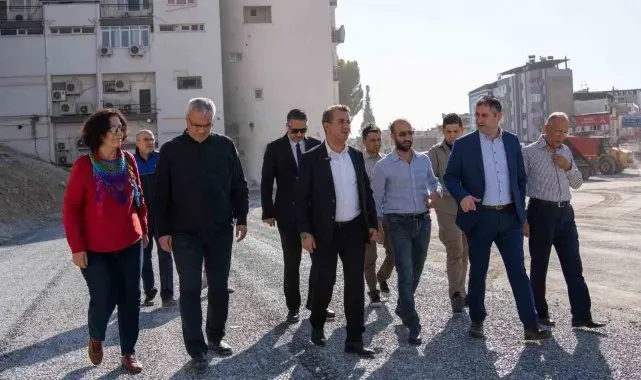 Efeler Belediyesi eski minibüs garajı alanında otopark çalışması başlattı