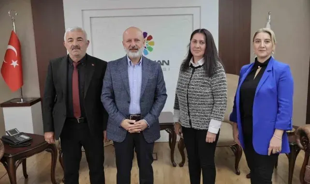 Başkan Çolakbayrakdar, muhtarlarla bir araya geldi