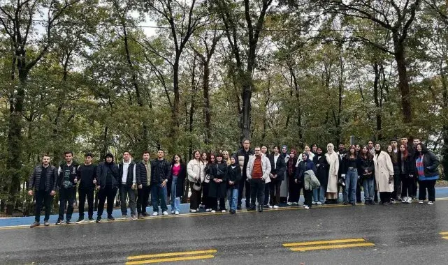 Üniversiteli öğrenciler Sakarya'nın tarihinde yolculuğa çıktı
