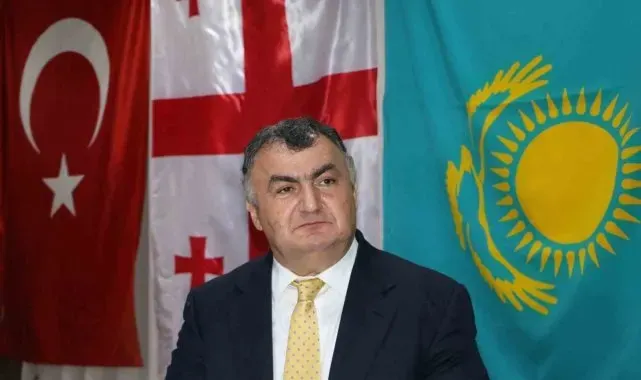 Kassanov'dan iktidar partisine tebrik mesajı