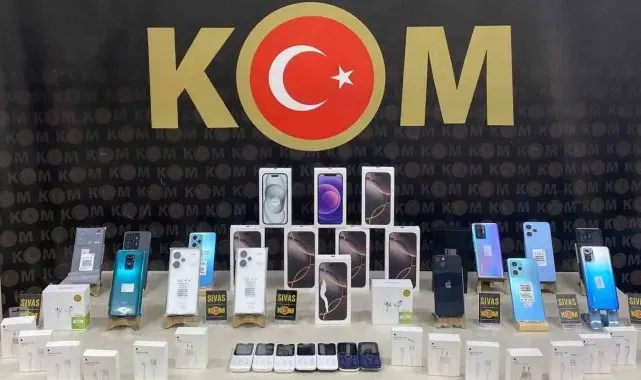 Sivas'ta 1 milyon TL değerinde kaçak telefon ele geçirildi