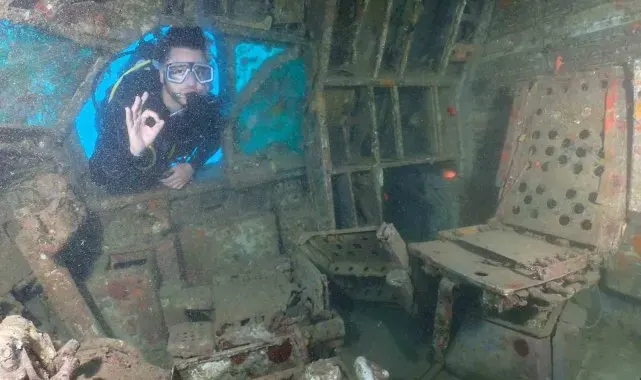 Uçak batığı ilgi odağı olmaya devam ediyor