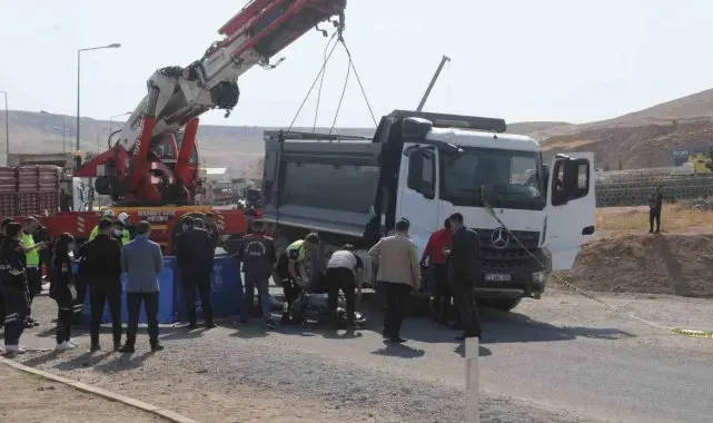 Şırnak'ta kamyon ile motosiklet çarpıştı: 1 ölü