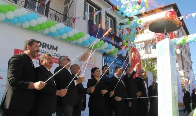 Çorum'un tüm ilçeleri doğal gazla buluştu