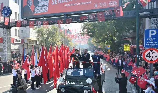Cumhuriyet Bayramı'nda Bursa'da coşkulu kutlamalar