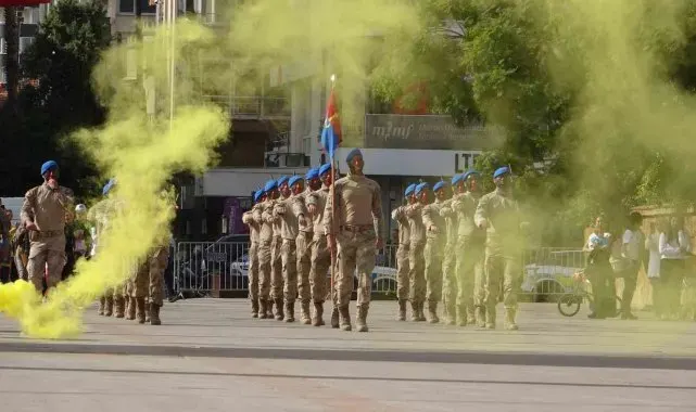Mersin'de Cumhuriyet'in 101. yılı coşkuyla kutlandı