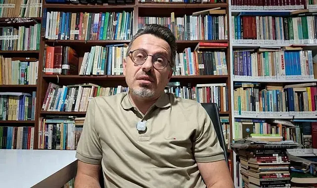 Prof. Dr. Resul Yavuz: "Yunan 1. Ordusu dalga beklerken tsunamiyle karşılaştı"