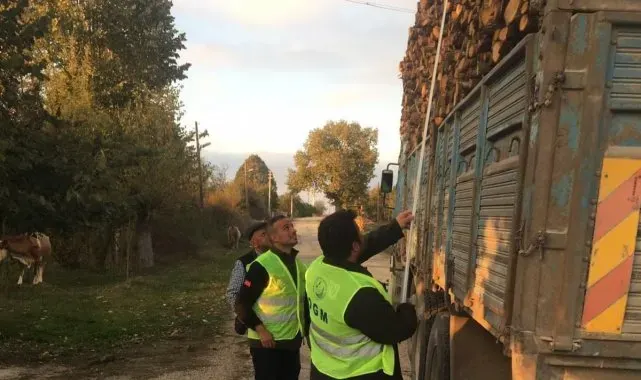 Bilecik'te emval nakleden araçlar kontrol edildi