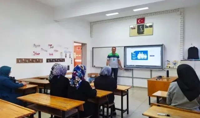 Hisarcık'ta Aile Okulu veli eğitimi seminerleri