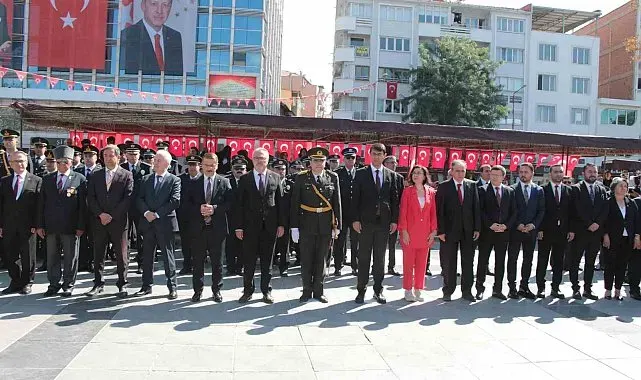 Uşak'ta 30 Ağustos Zafer Bayramı coşkuyla kutlandı