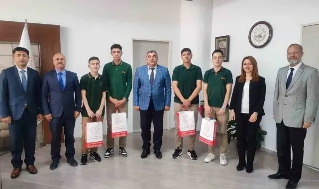 Sünnetci, 'Raylı Sistemler'in' şampiyonları ağırladı