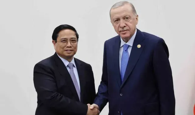 Cumhurbaşkanı Erdoğan, Vietnam Başbakanı Pham ile bir araya geldi