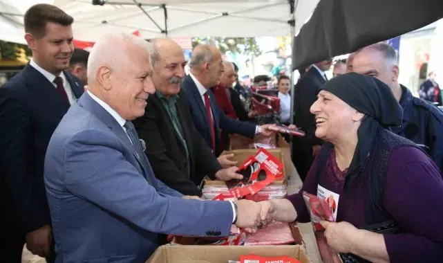 Başkan Bozbey'den Bursalılara 'Cumhuriyet Bayramı' çağrısı