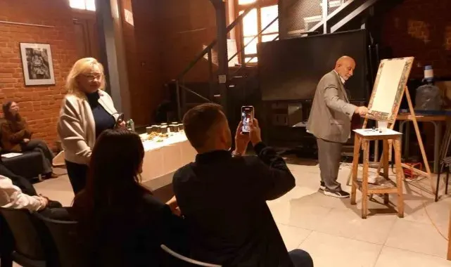 GAÜN Öğretim Üyesi Aliyev Rusya'da sergi açtı