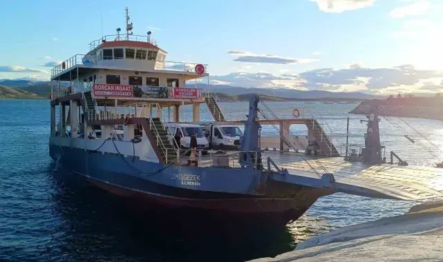 Tunceli'de feribot seferleri yeniden başladı
