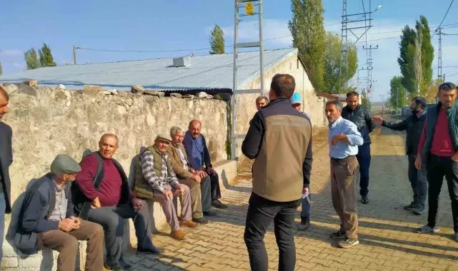 Akyaka'da tarla faresiyle mücadele bilgilendirme toplantısı yapıldı