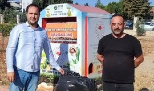 Didim'de çiftçiler zirai ilaç ambalajlarını getirerek sıvı gübre kazanıyor