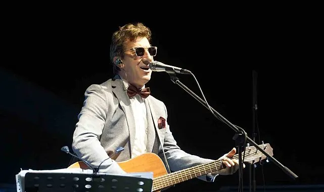 Ayna Grubu Şuhut'ta sevenleriyle buluştu