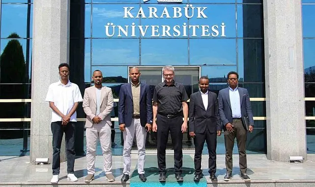 KBÜ ile Somali Baidoa International University arasında akademik iş birliği görüşmesi