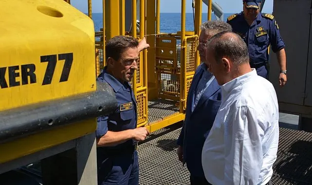 KKTC Başbakanı Üstel, TCG Alemdar'da arama-kurtarma çalışmalarını inceledi
