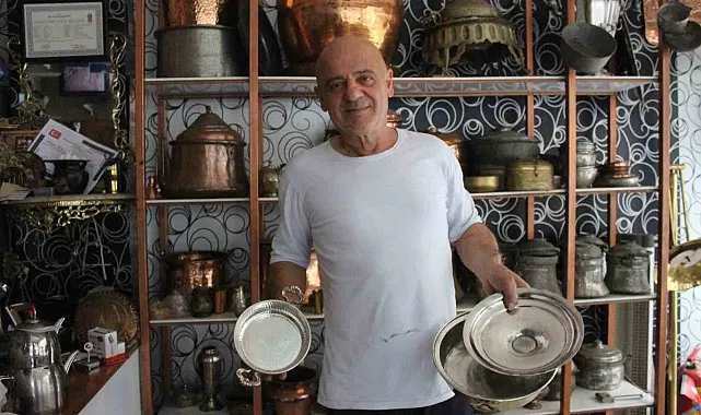 Yılların eskittiği bakırlar 45 yıllık ustanın ellerinde parlıyor