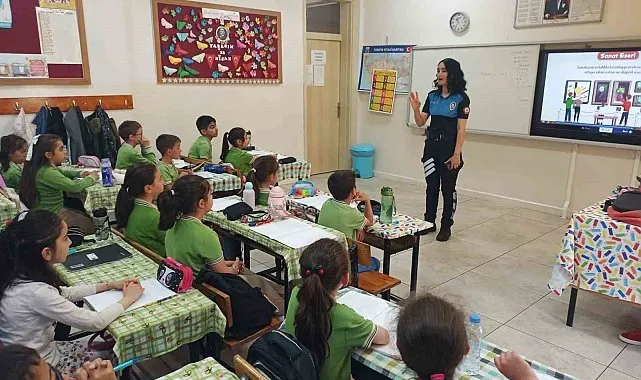 Polisten 285 öğrenciye güvenlik, trafik ve internet eğitimi